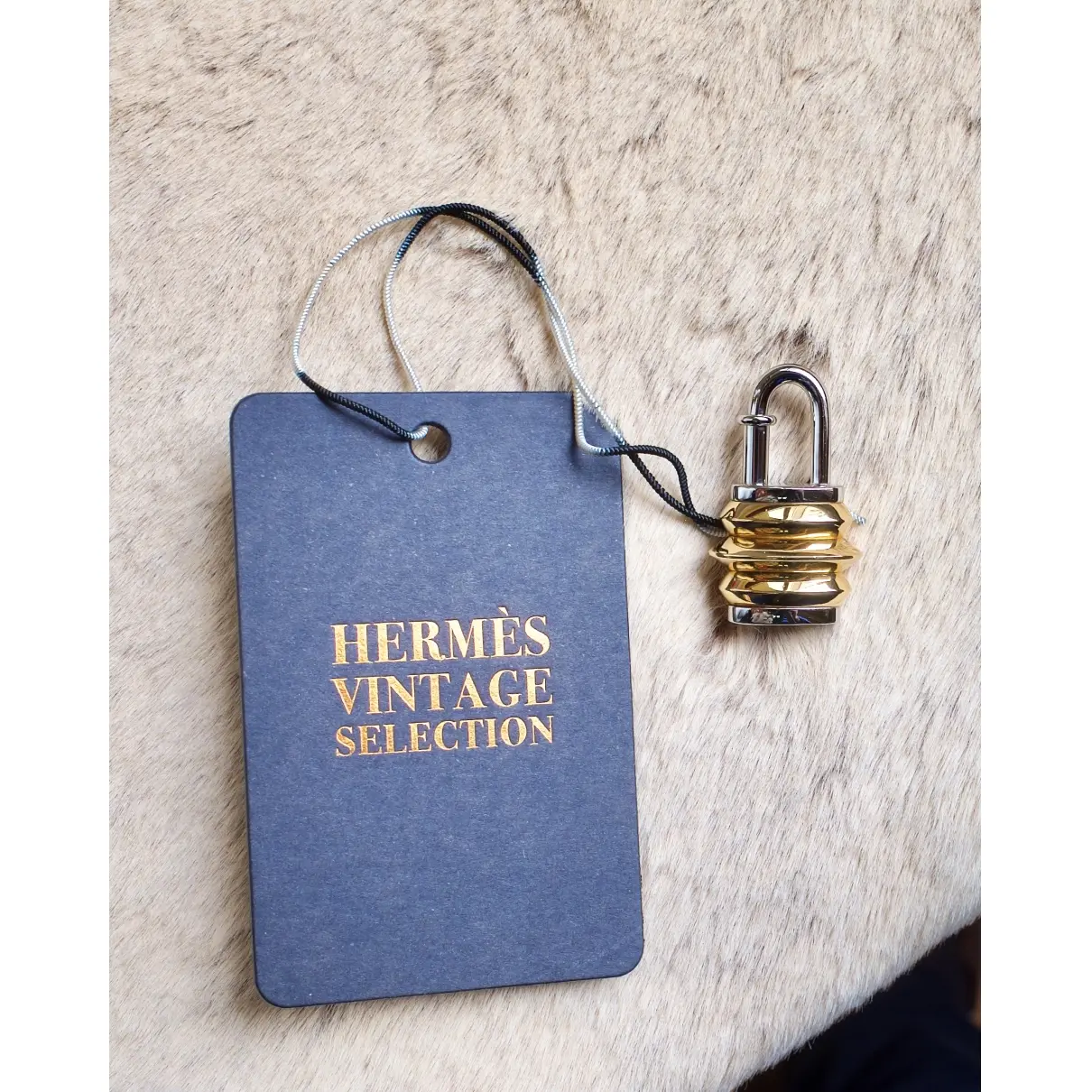 Cadenas gold bag charm Hermès - Vintage