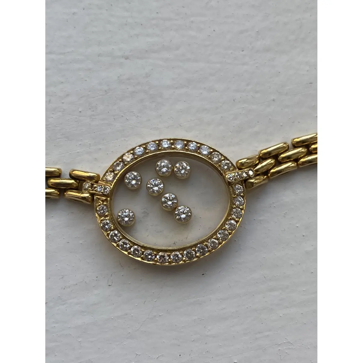 Buy Chopard Happy Diamonds necklace online