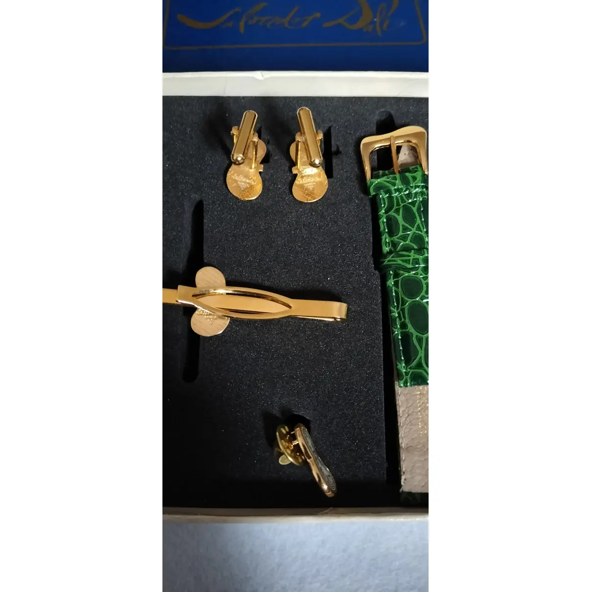 Buy Salvador Dali Jewellery online