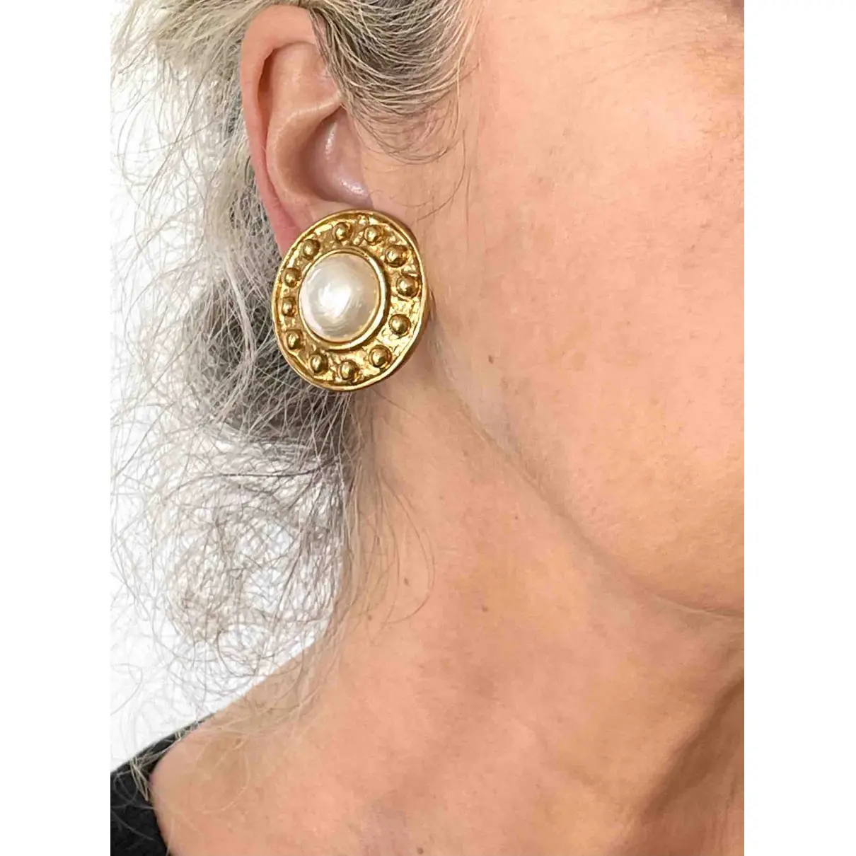 Earrings Yves Saint Laurent