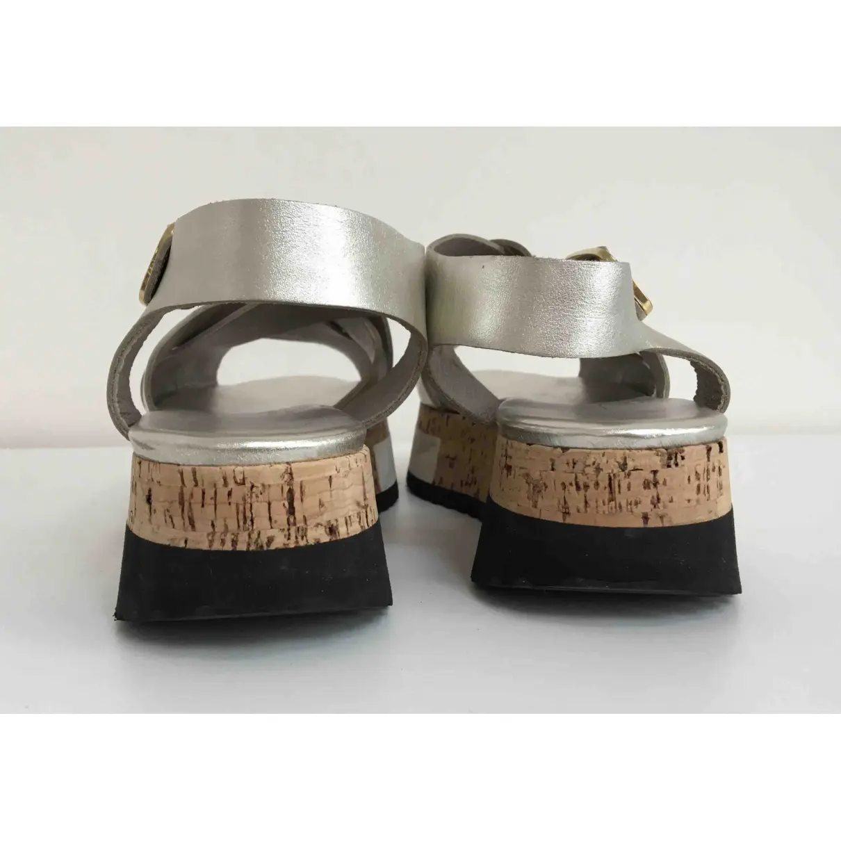 Leather sandals Agl