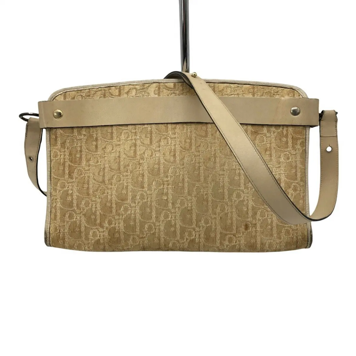 Flight leather handbag