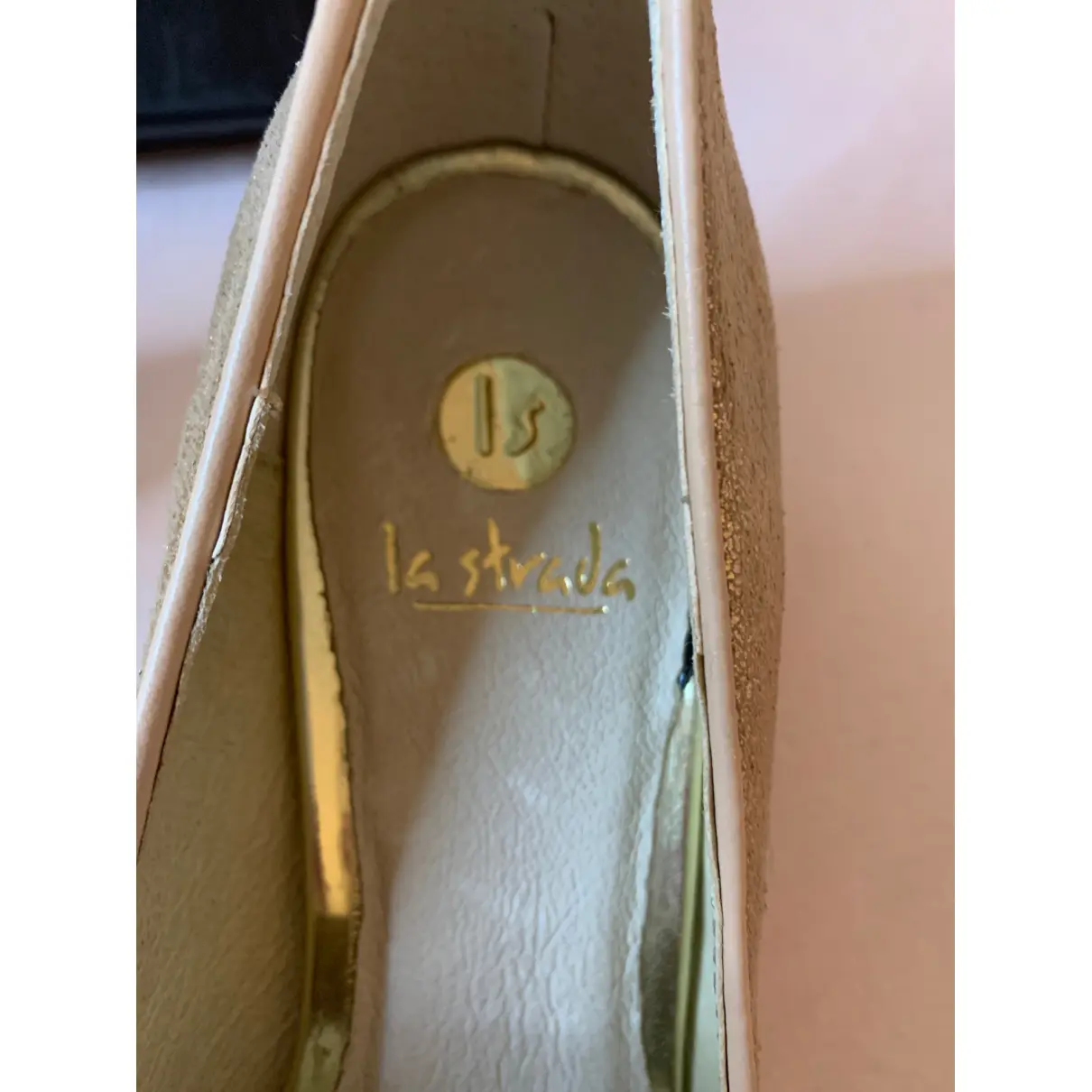 Leather heels La Strada