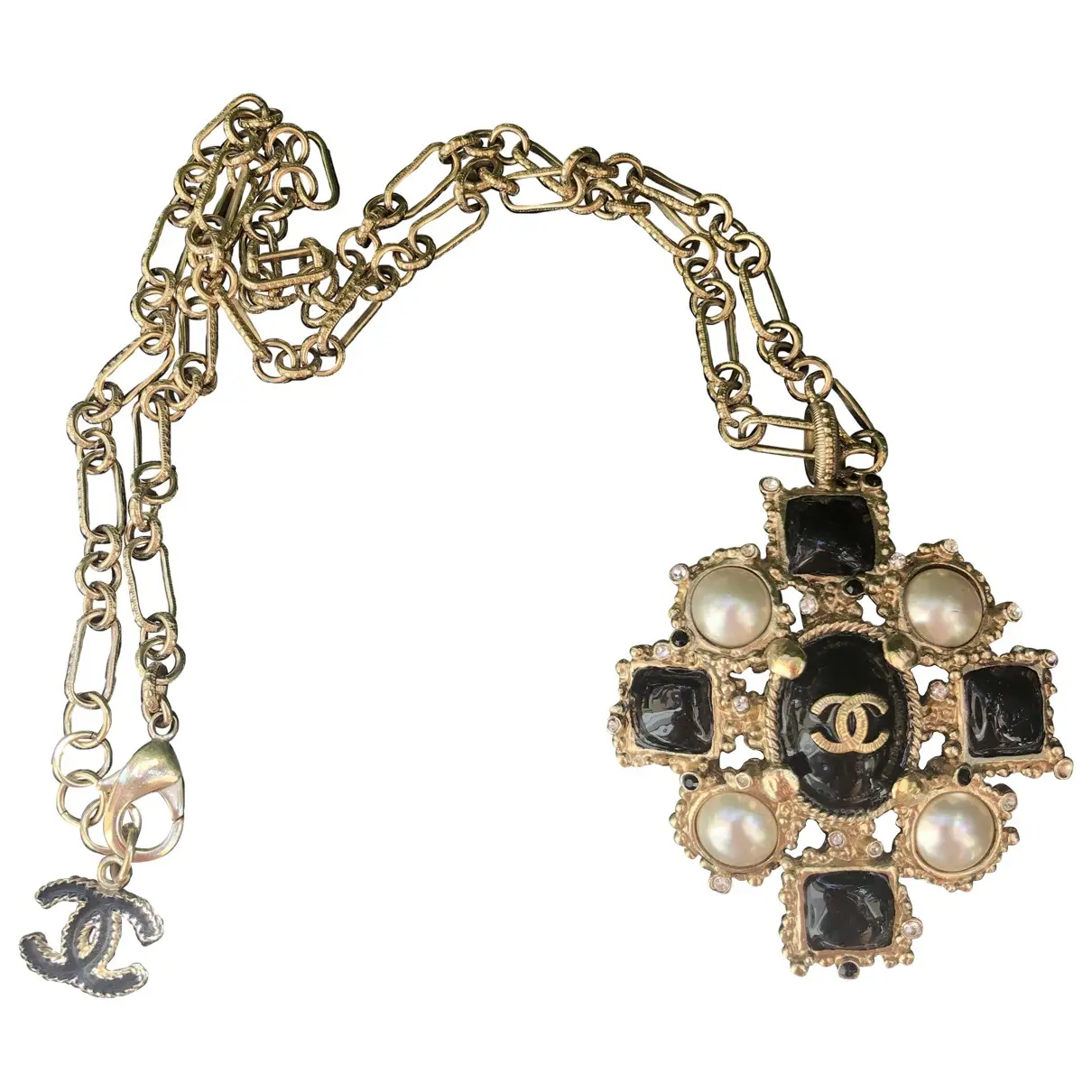 Camélia necklace Chanel