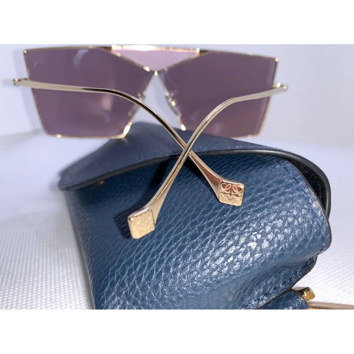 Luxury Loewe Sunglasses Women