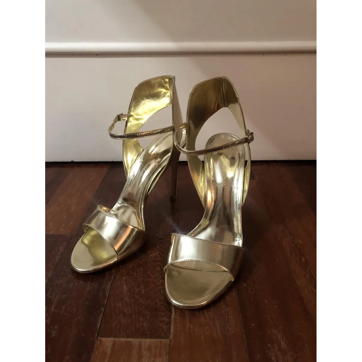 Gianvito Rossi Patent leather sandals for sale