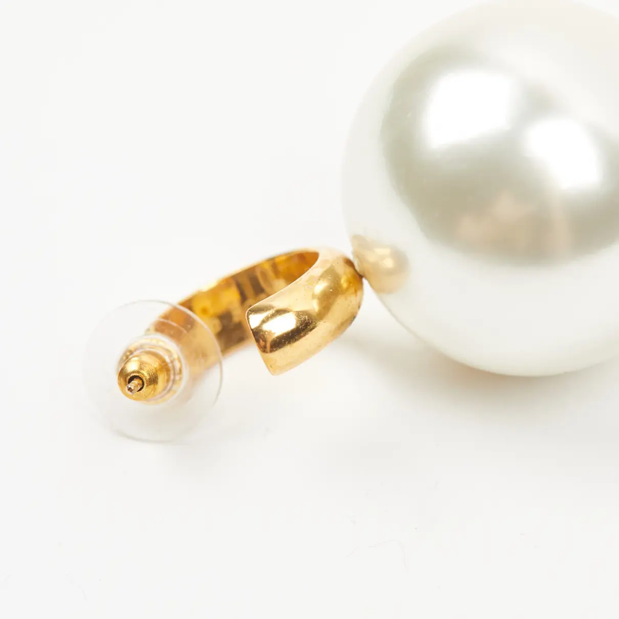 Buy Simone Rocha Pearl earrings online