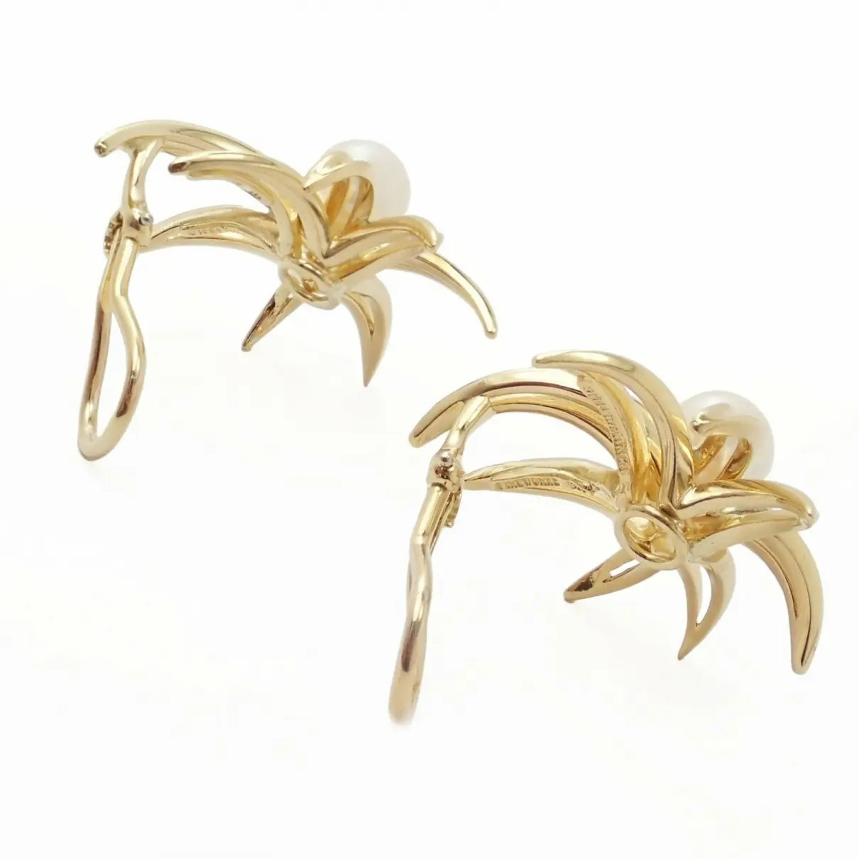 Buy Tiffany & Co Pearl earrings online