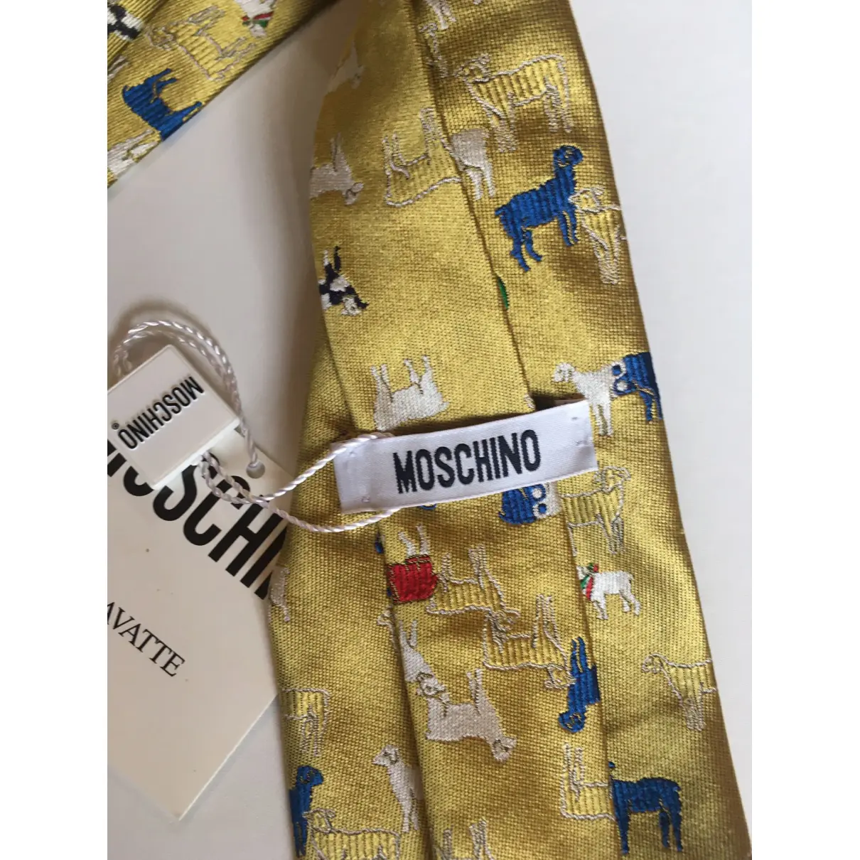 Luxury Moschino Ties Men - Vintage