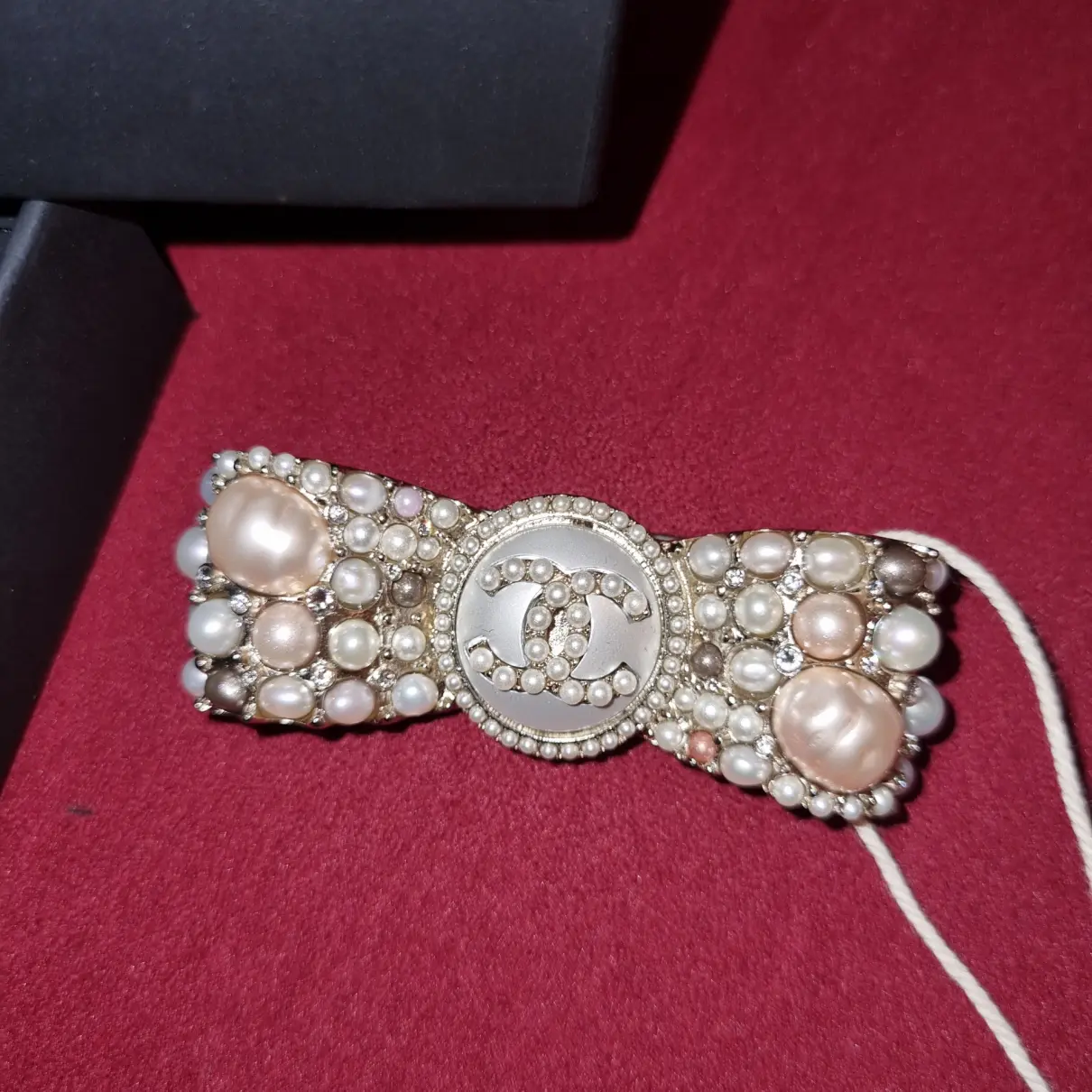 Buy Chanel Baroque pin & brooche online