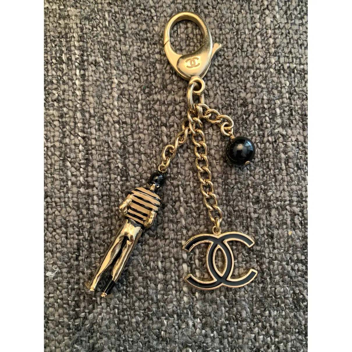 Buy Chanel Key ring online
