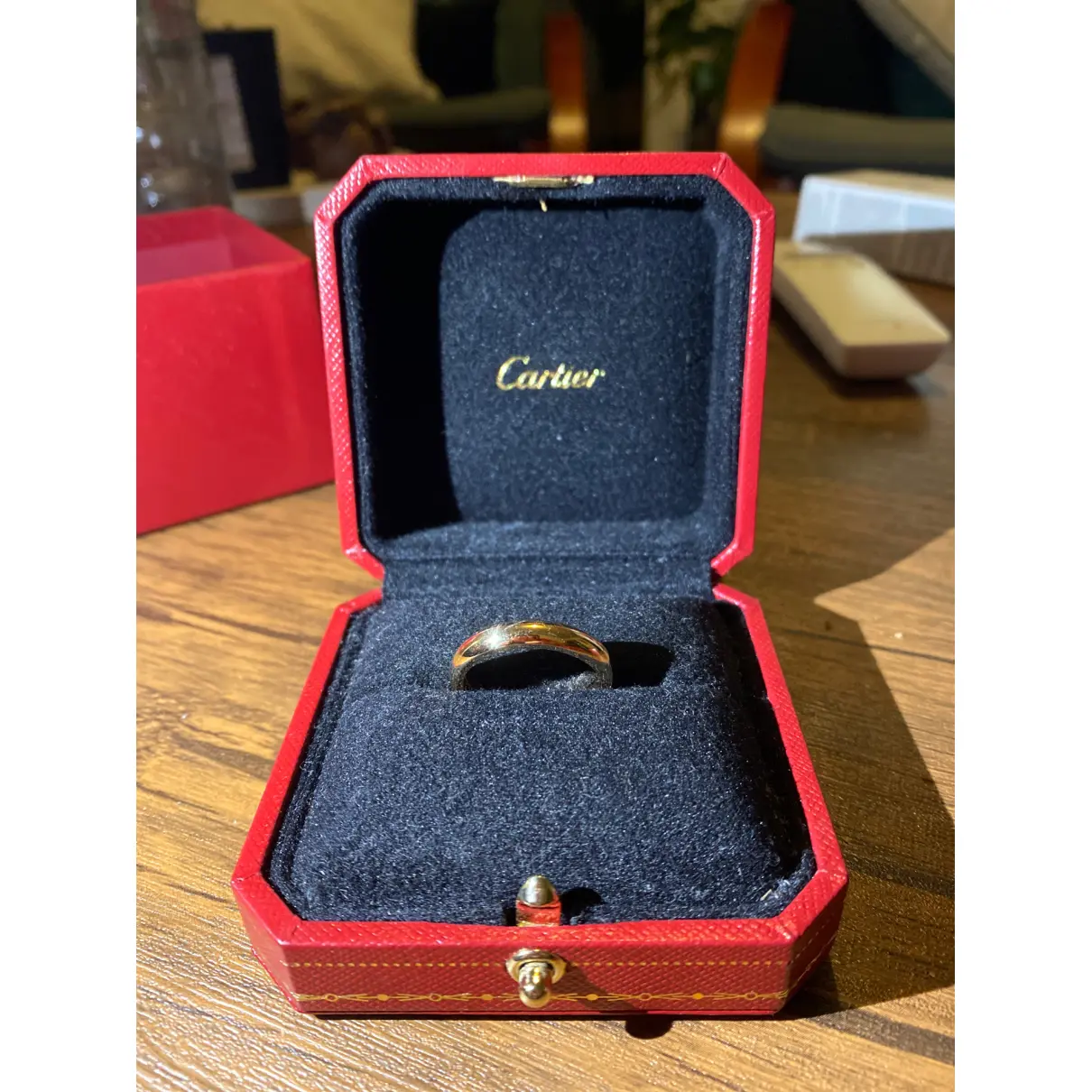 Buy Cartier 1895 yellow gold jewellery online