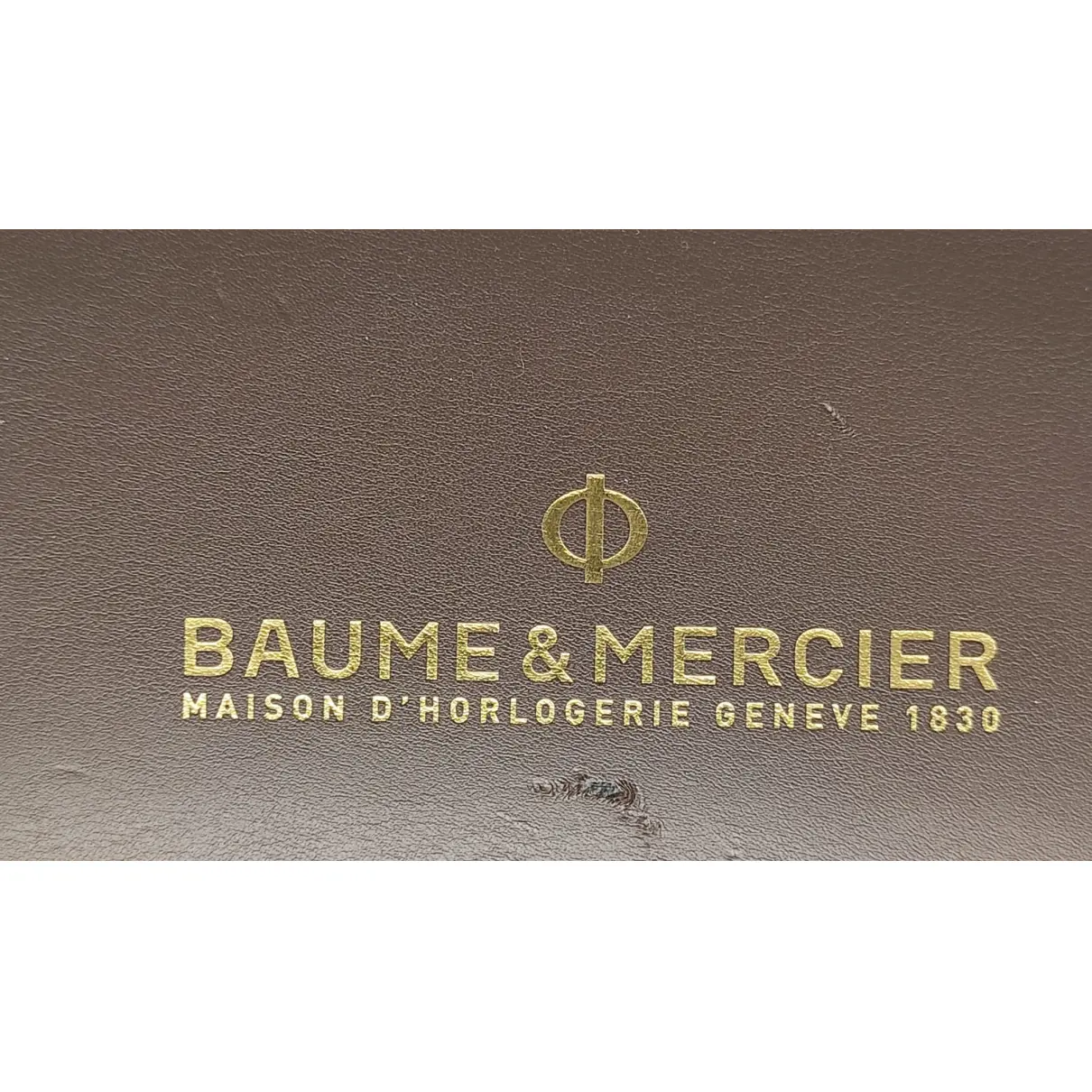 Buy Baume Et Mercier Yellow gold watch online - Vintage