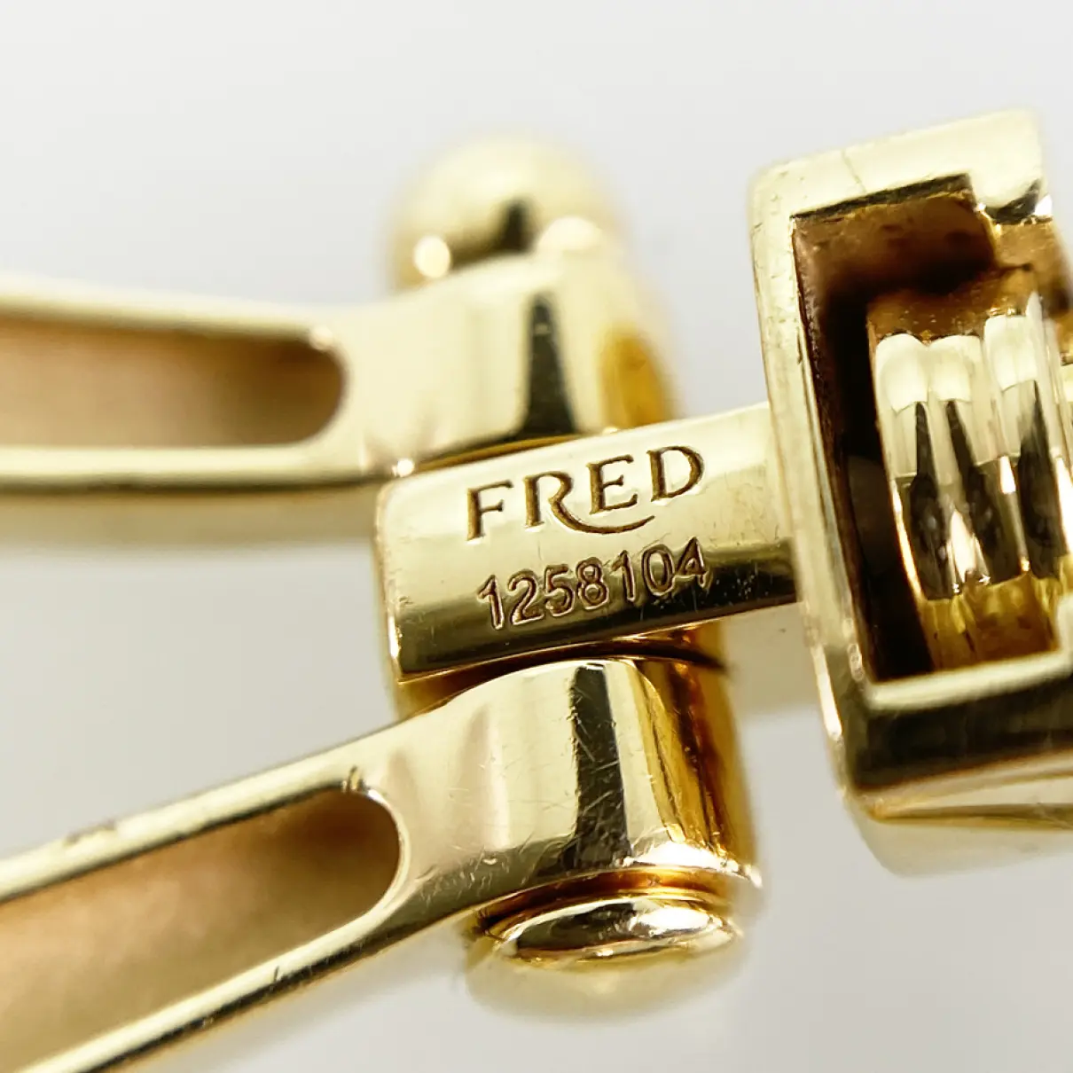 Yellow gold bracelet Fred