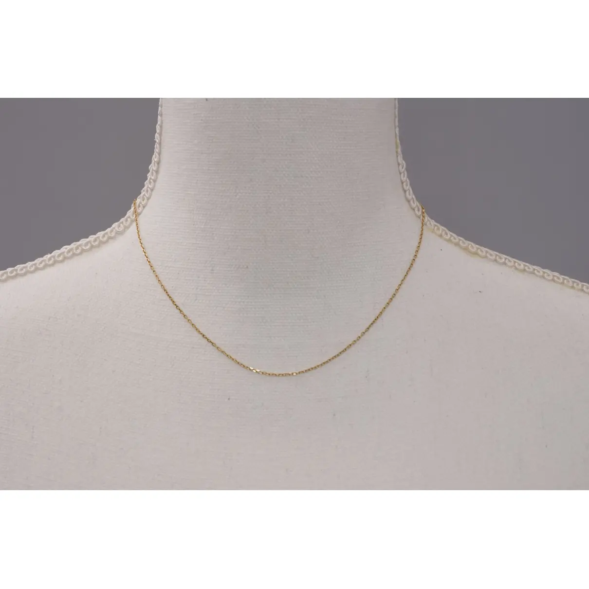Buy Gucci Yellow gold long necklace online