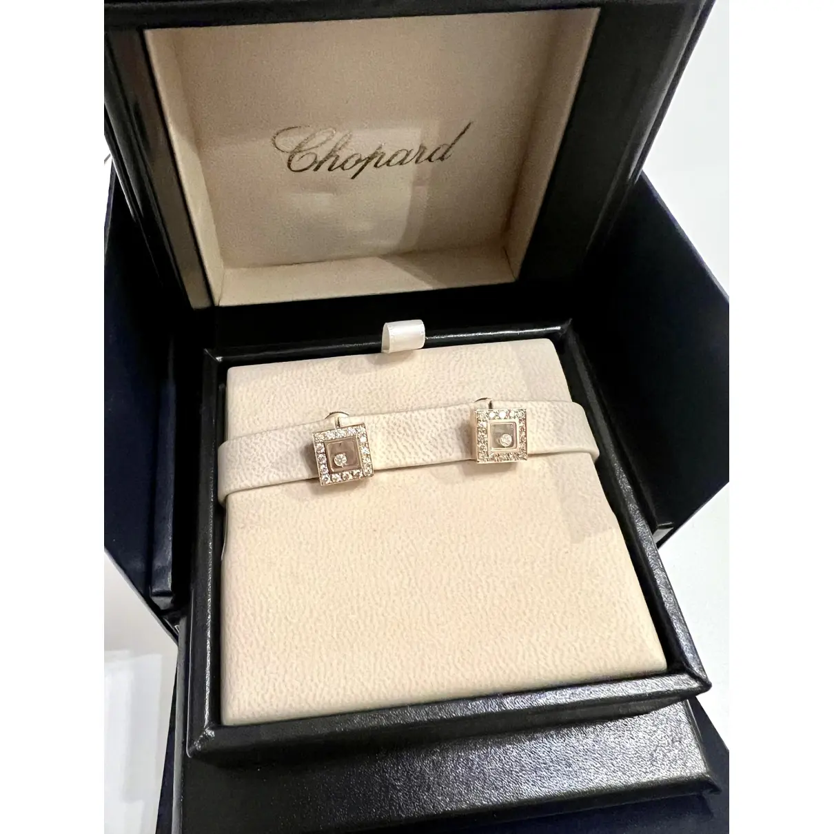 Buy Chopard Happy Diamonds yellow gold earrings online