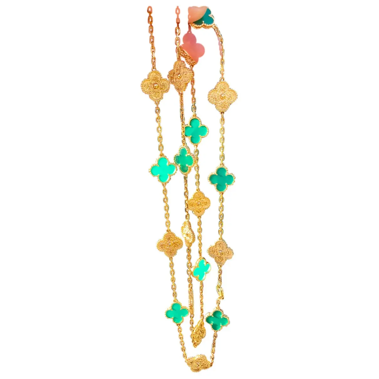 Magic Alhambra yellow gold long necklace Van Cleef & Arpels