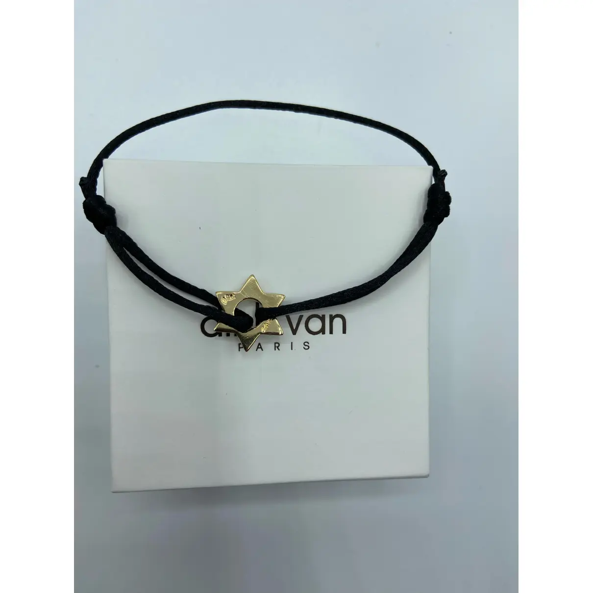 Buy Dinh Van Menottes yellow gold bracelet online