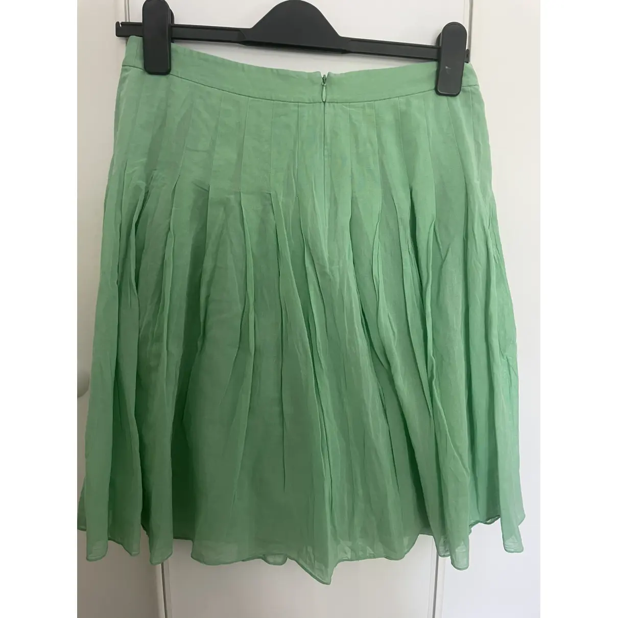Buy Theory Mid-length skirt online
