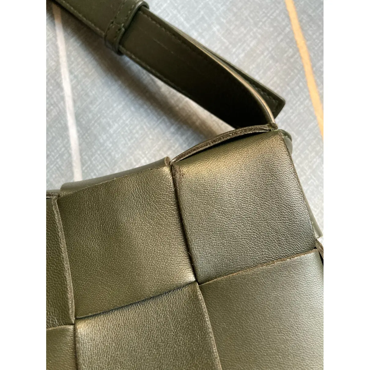 Cassette leather handbag Bottega Veneta
