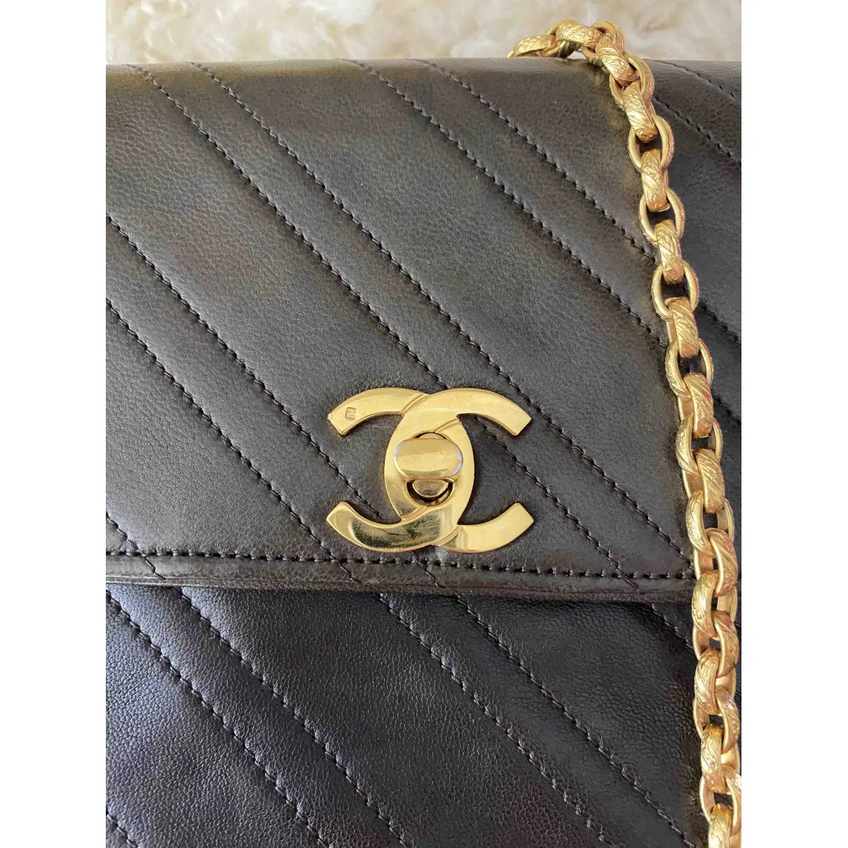 Buy Chanel Leather handbag online - Vintage