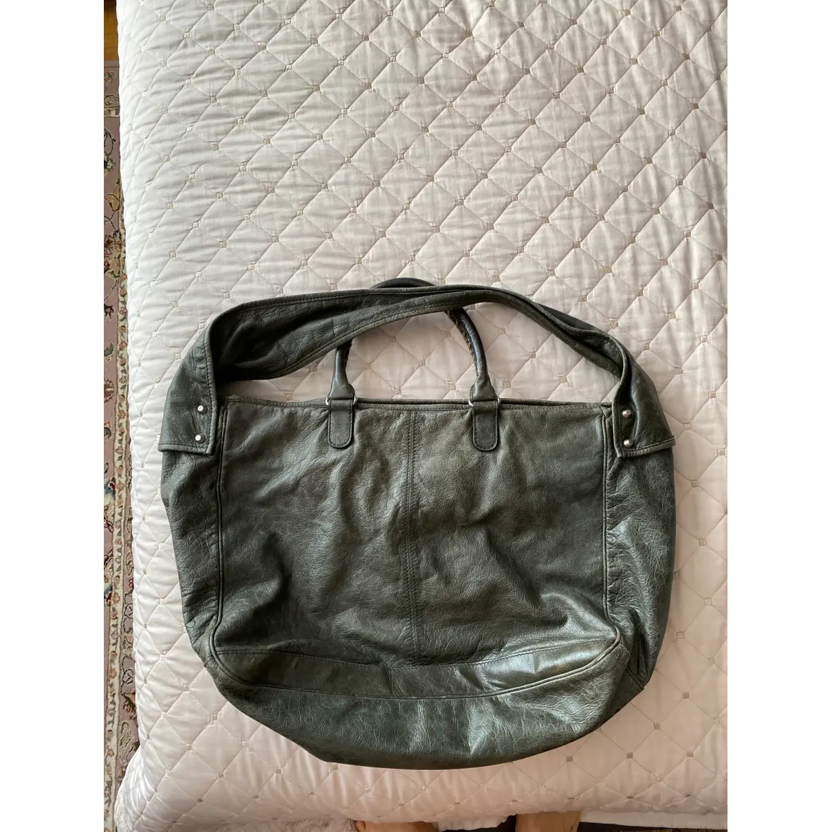 Buy Balenciaga Courier XL leather handbag online