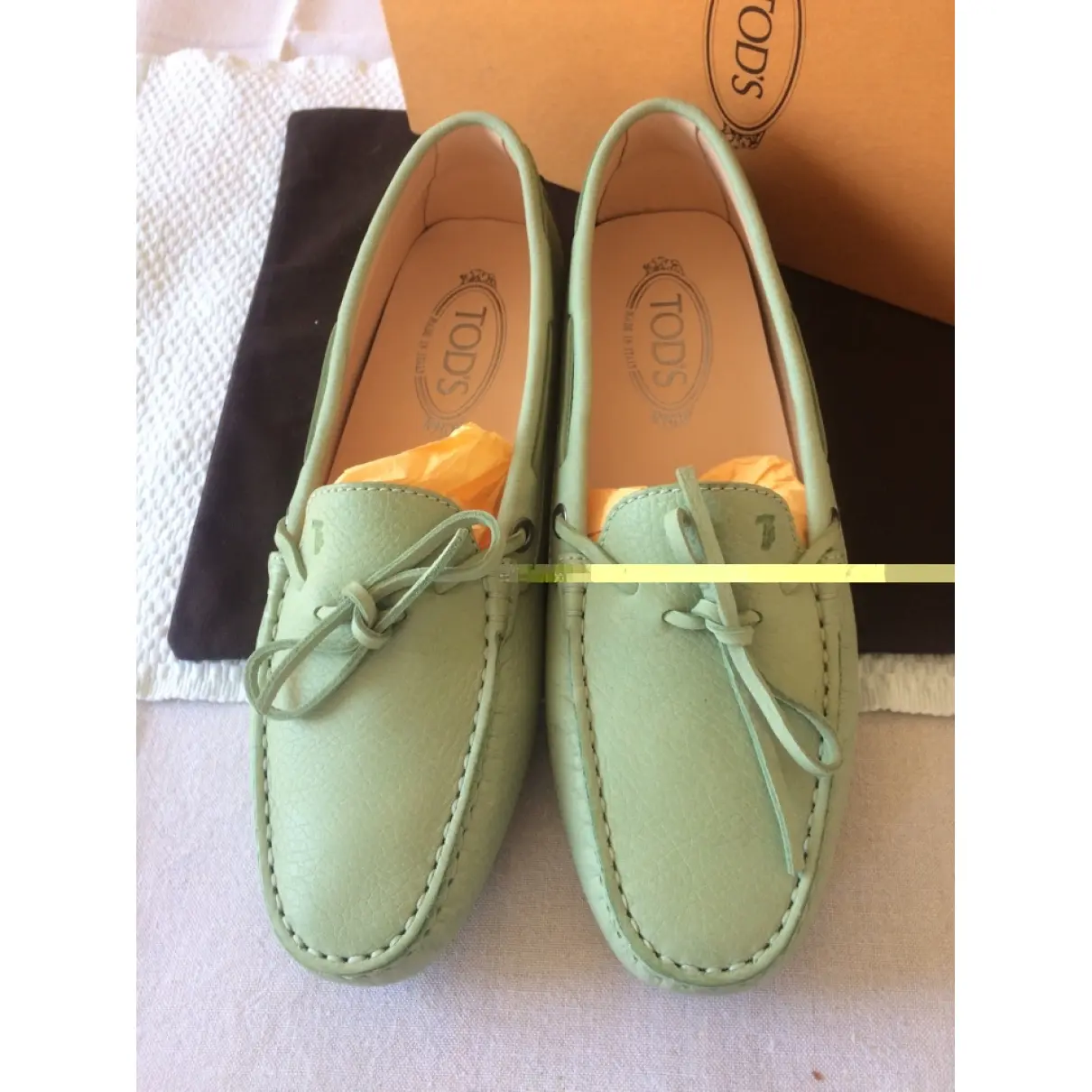 Tod's Gommino leather flats for sale