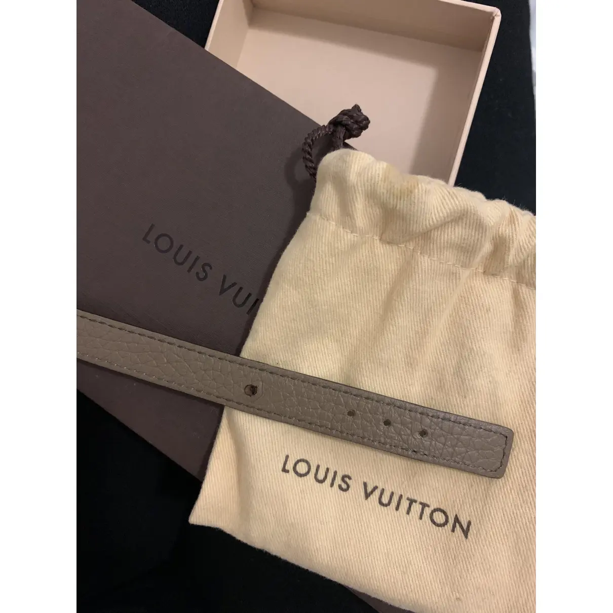 Buy Louis Vuitton Leather necklace online