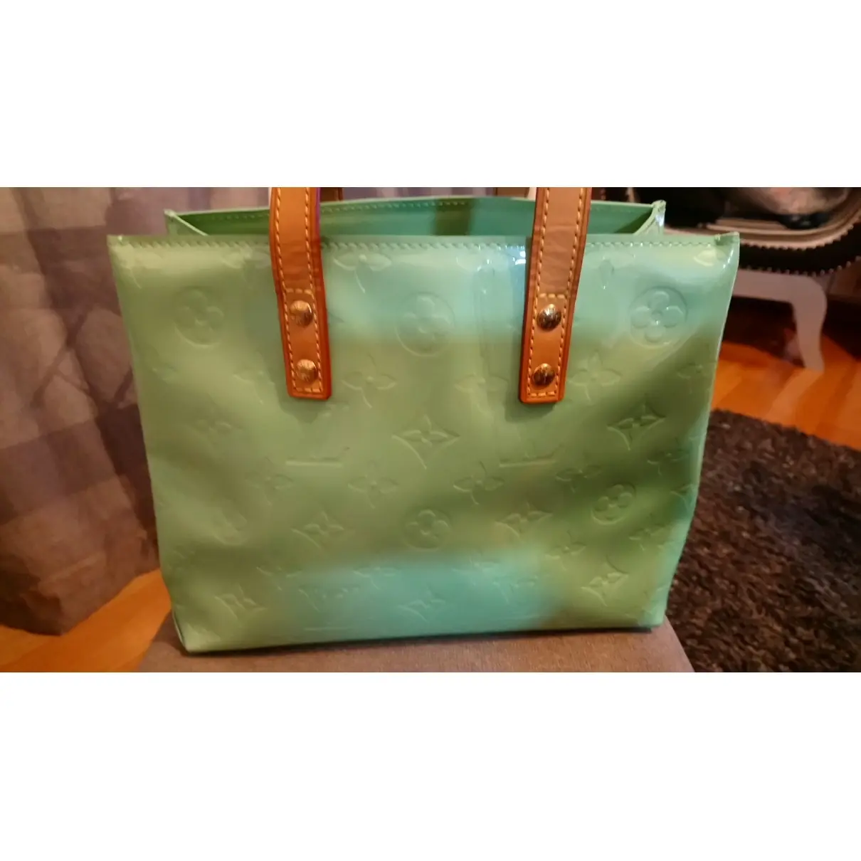 Buy Louis Vuitton Reade patent leather handbag online
