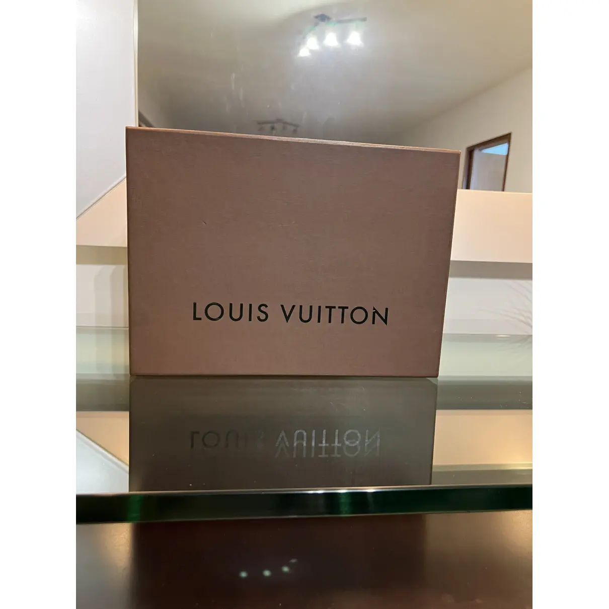 Wilshire patent leather bag Louis Vuitton