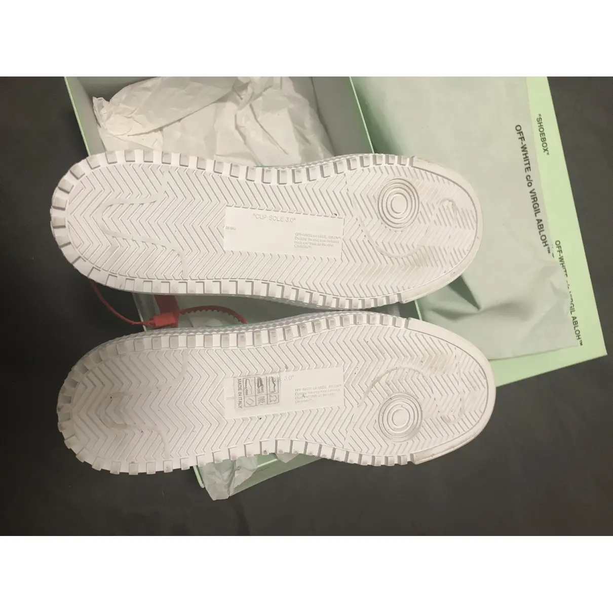 Buy Off-White Arrow trainers online