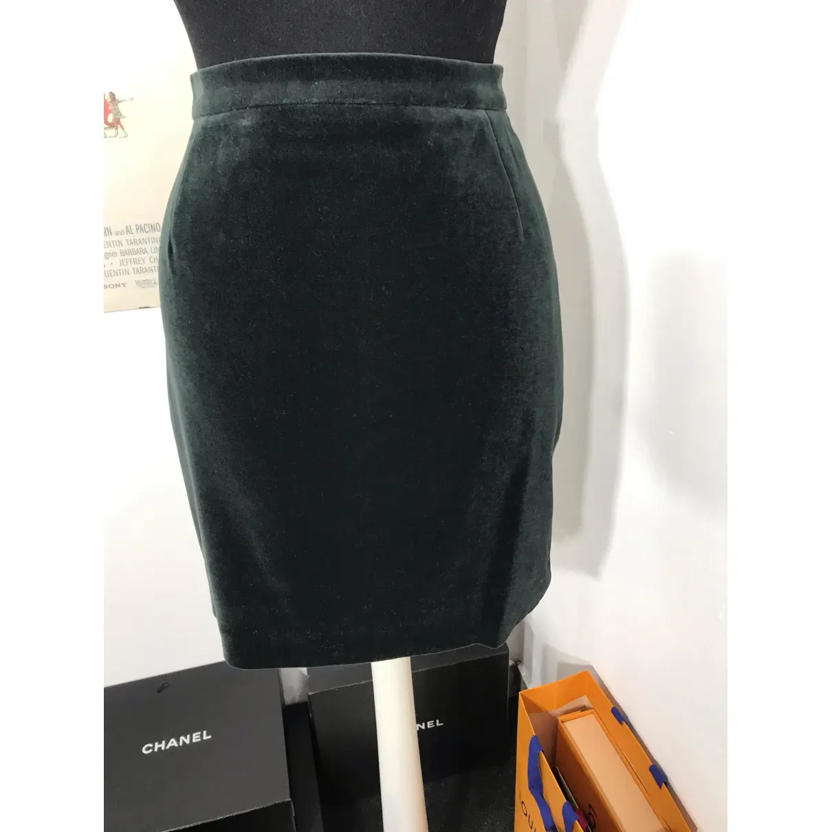 Velvet mini skirt Escada