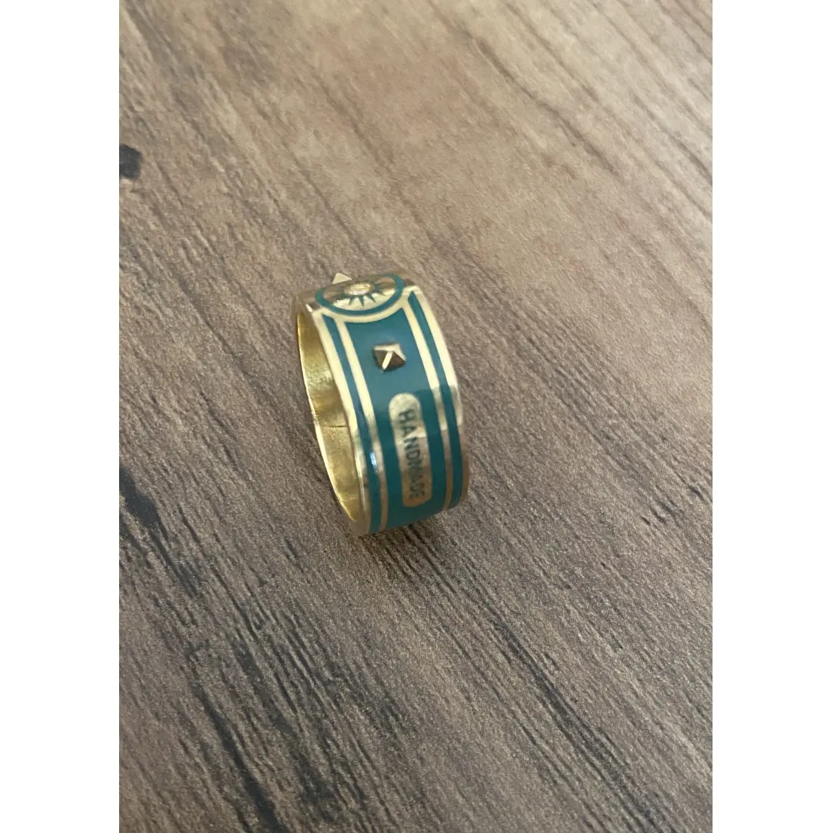 Yellow gold ring Foundrae