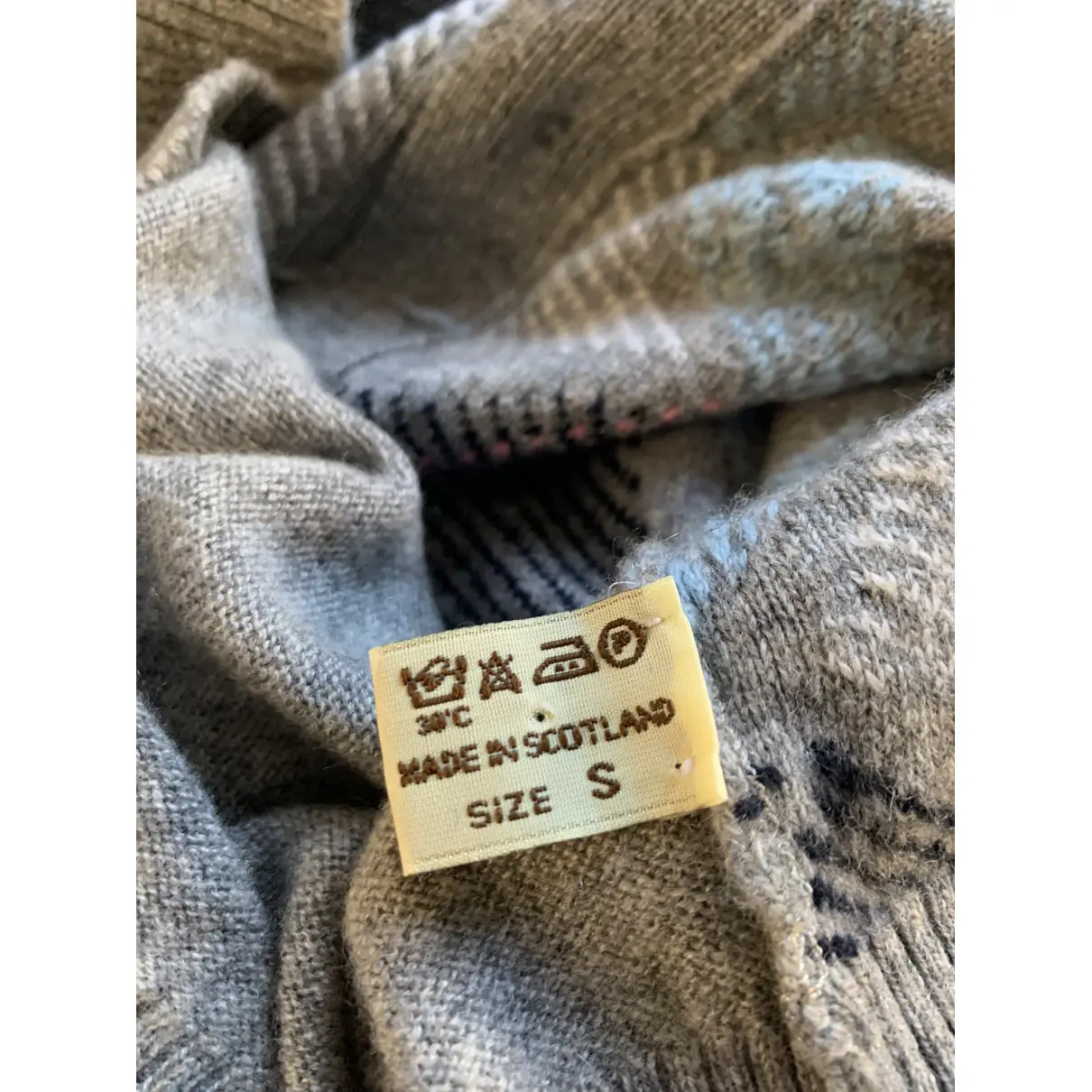 Cashmere cardigan Barrie