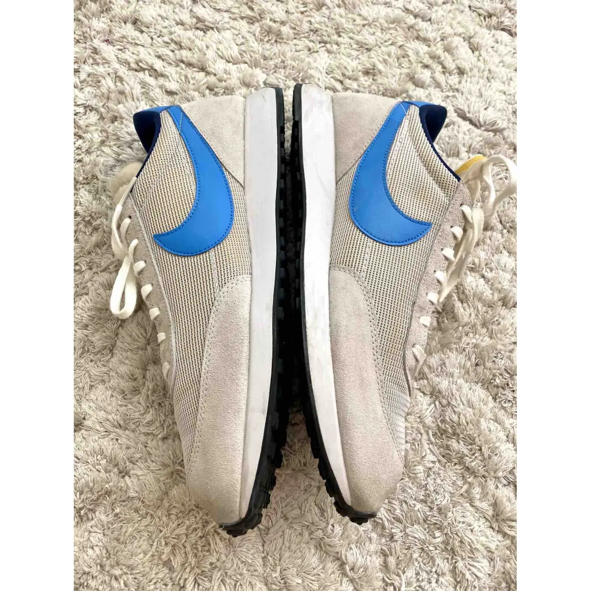 Buy Nike Cloth low trainers online