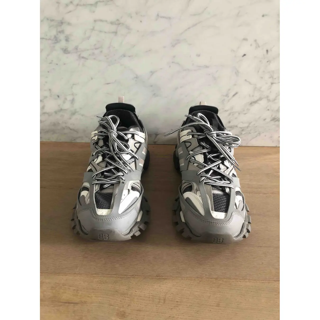 Buy Balenciaga Track cloth low trainers online