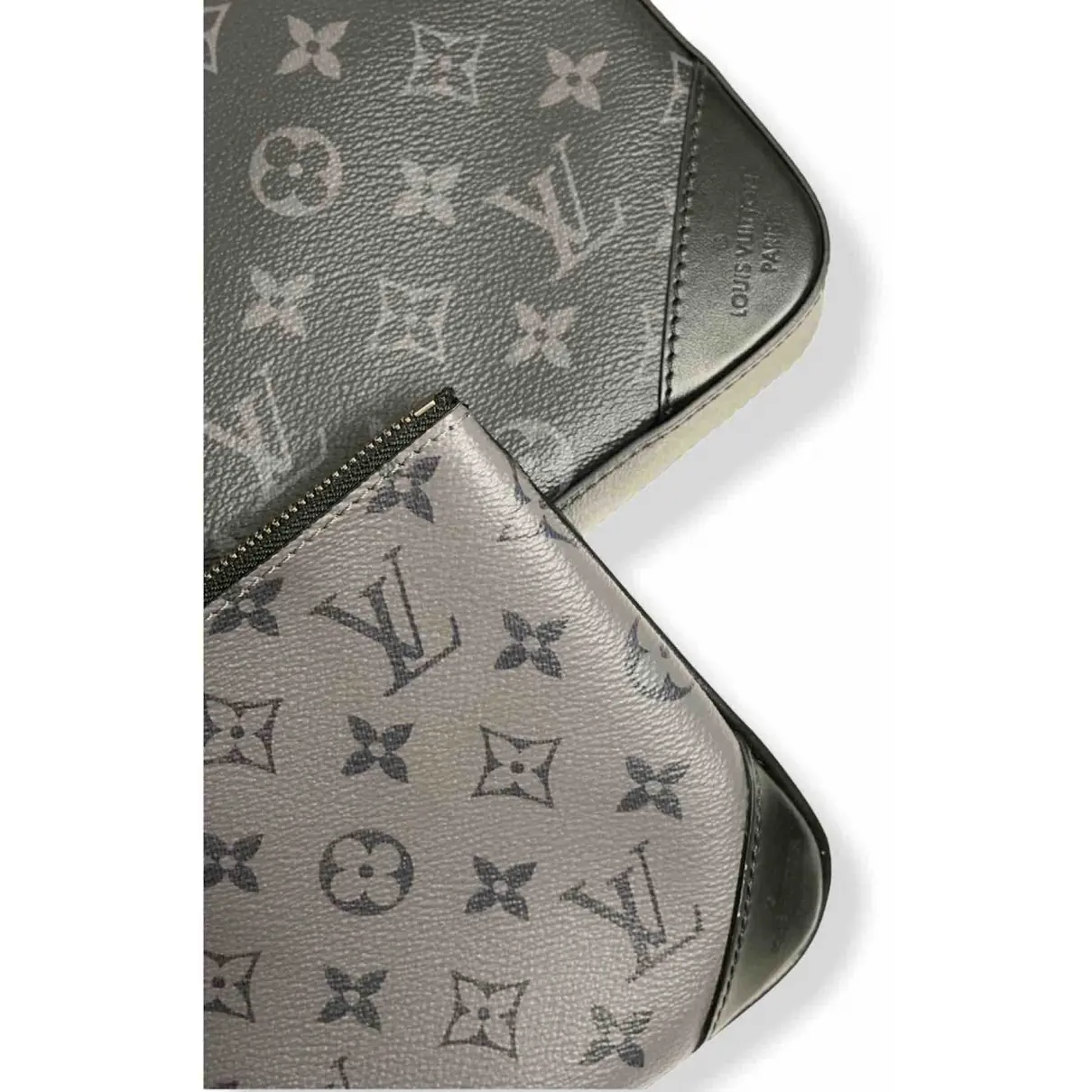 Trio Messenger cloth bag Louis Vuitton