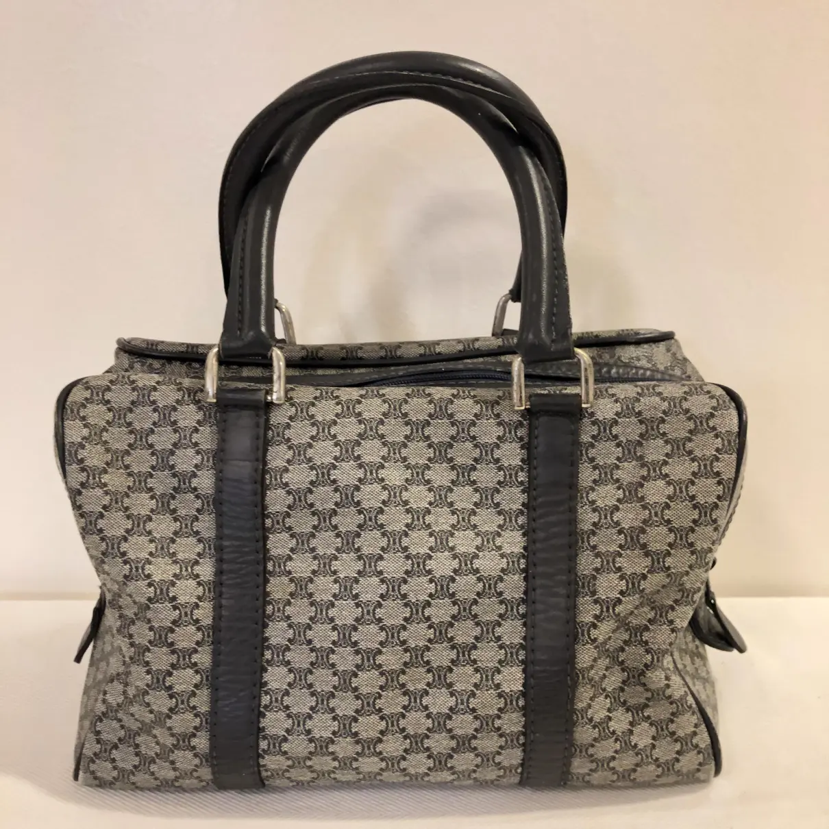Buy Celine Triomphe Vintage cloth handbag online - Vintage