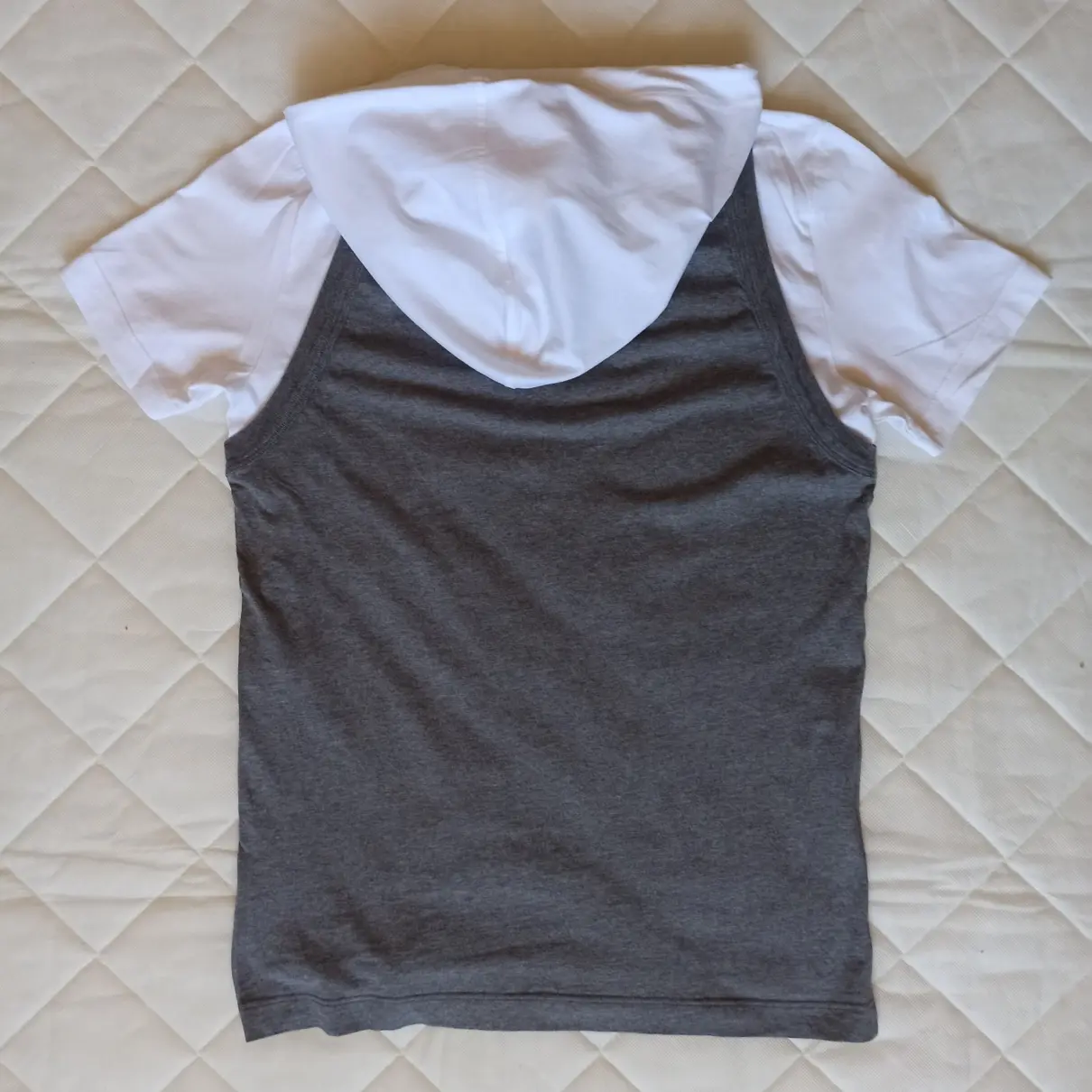 D&G Grey Cotton T-shirt for sale - Vintage