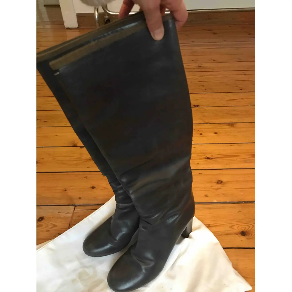 Buy Chloé Leather riding boots online