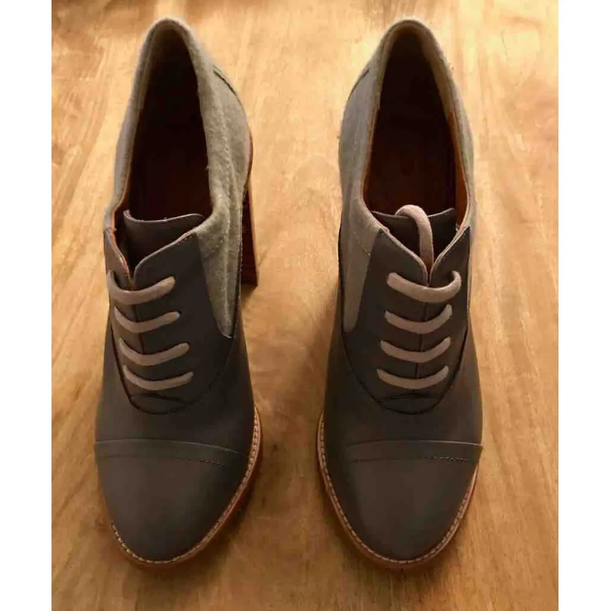Buy Chloé Leather heels online