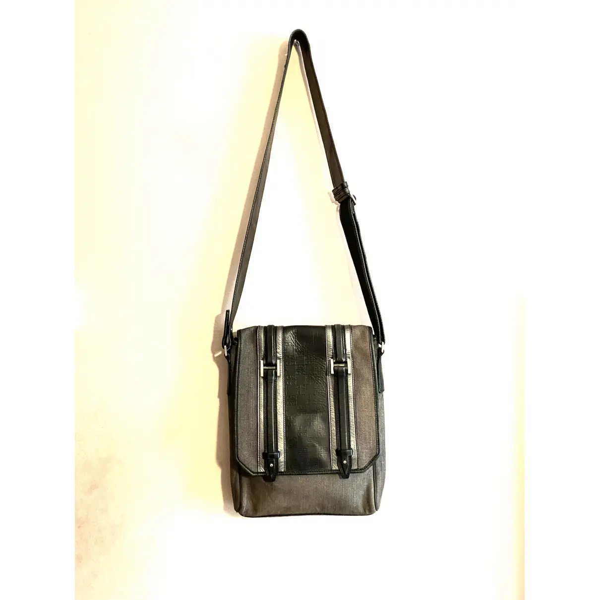 Buy Givenchy Leather bag online