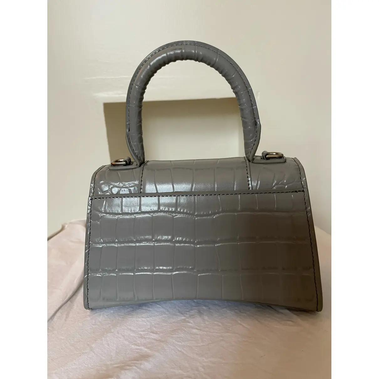 Buy Balenciaga Hourglass leather handbag online