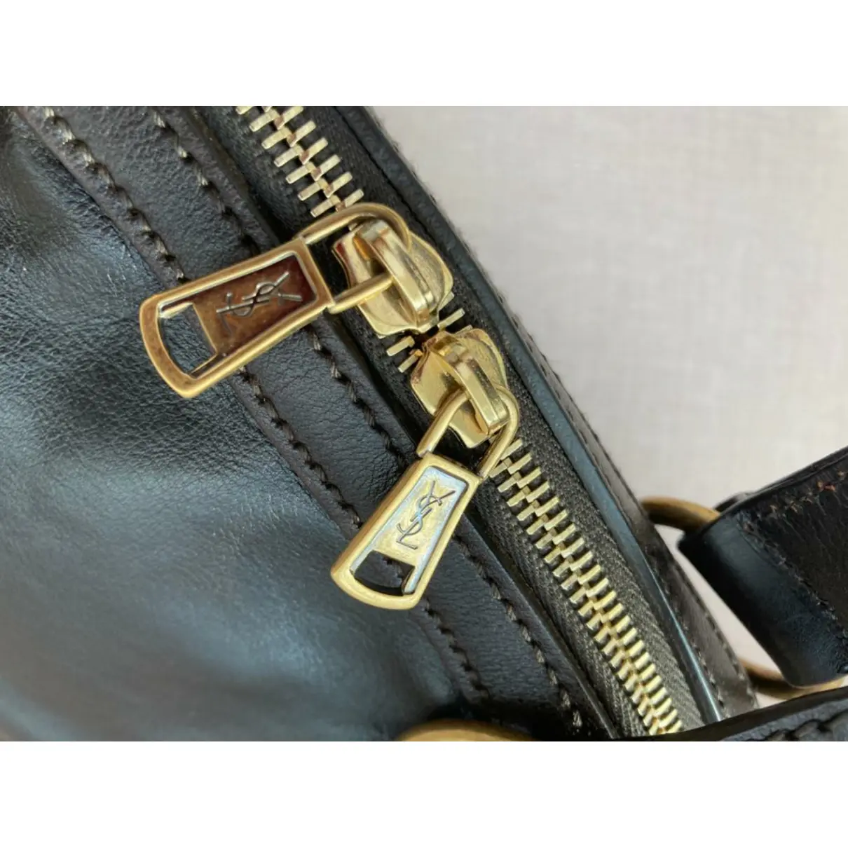 Muse leather handbag Yves Saint Laurent - Vintage