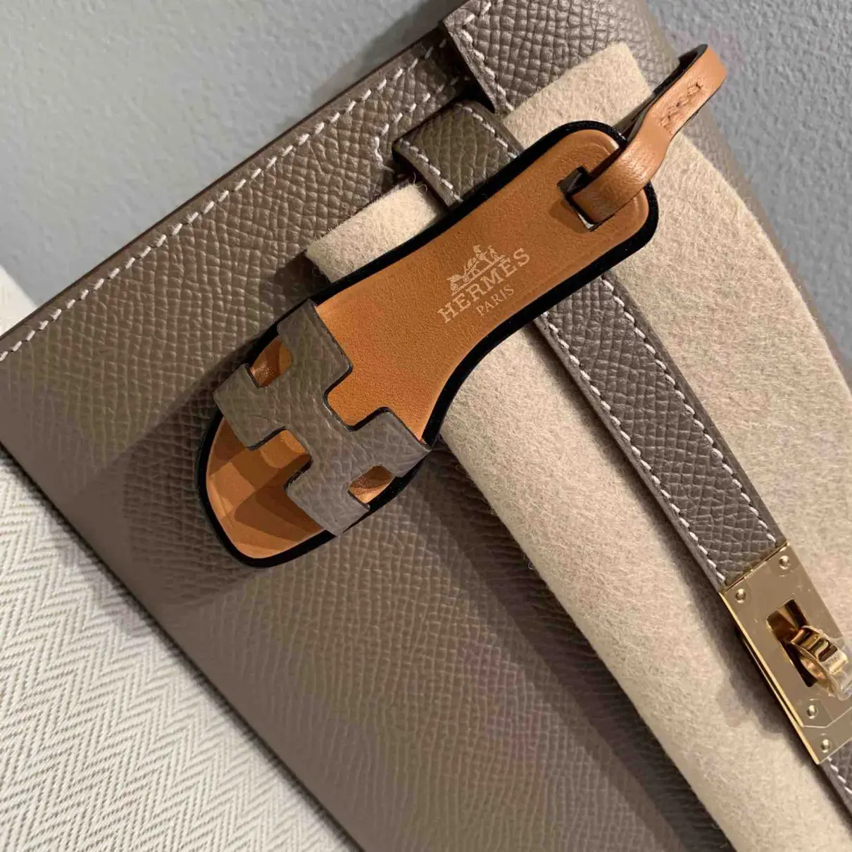 Oran Nano Charm leather bag charm Hermès