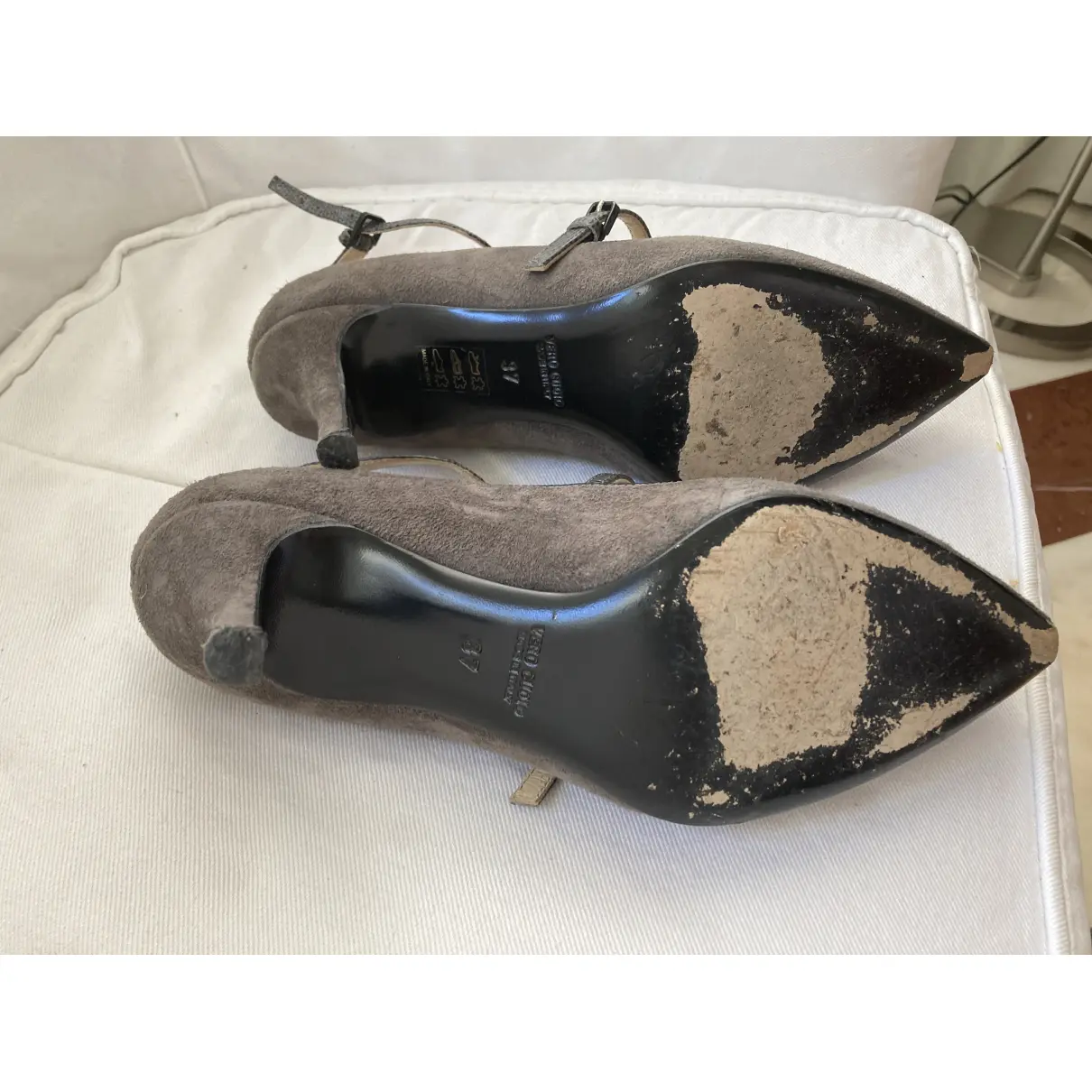Leather heels Roberto Festa