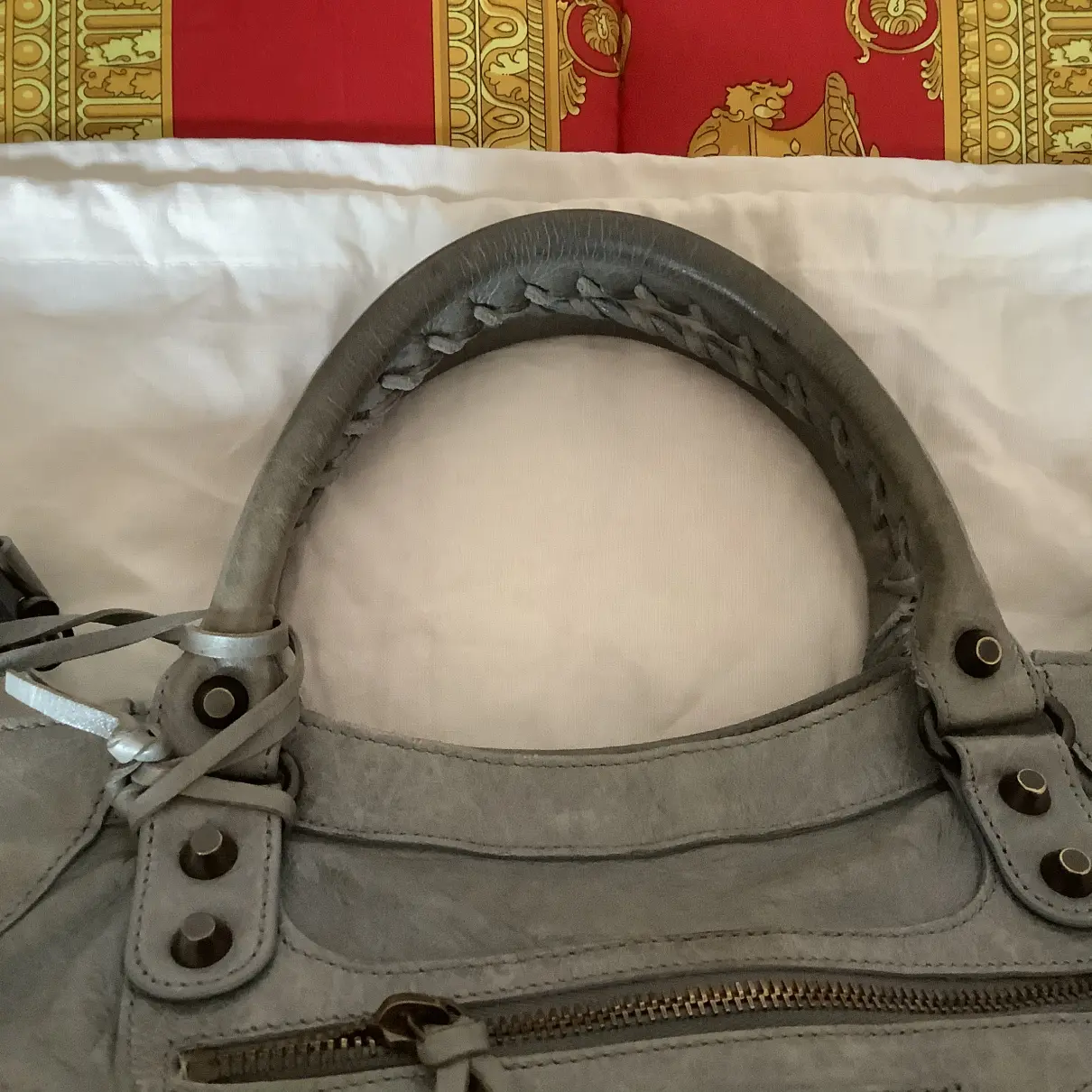 Buy Balenciaga Vélo leather handbag online