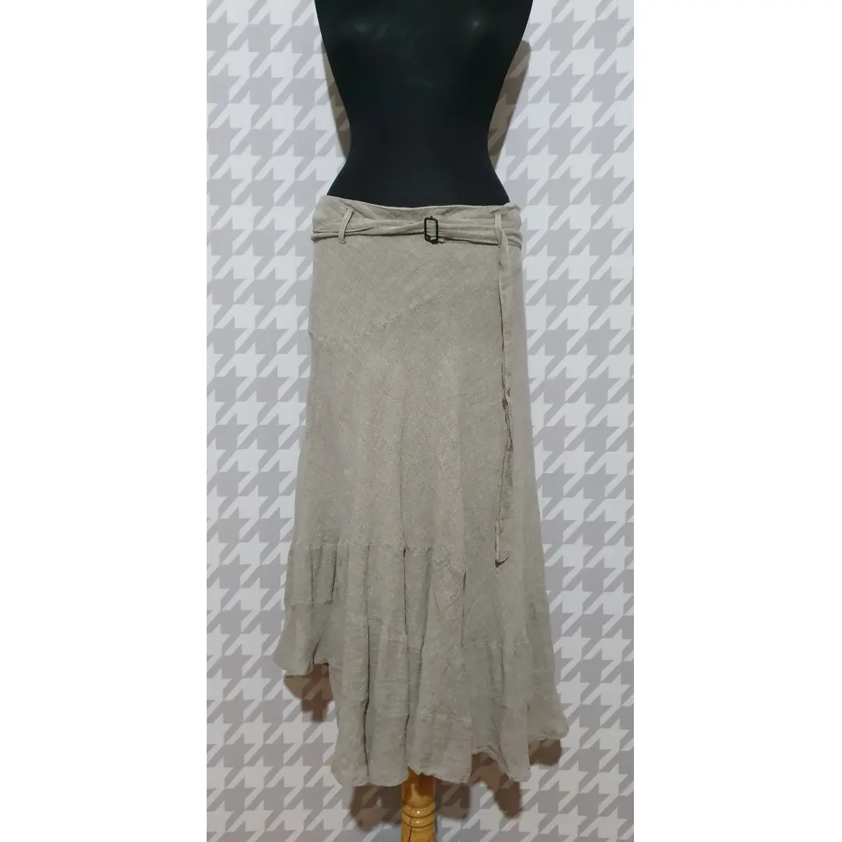 Buy Ivan Grundhal Linen mid-length skirt online