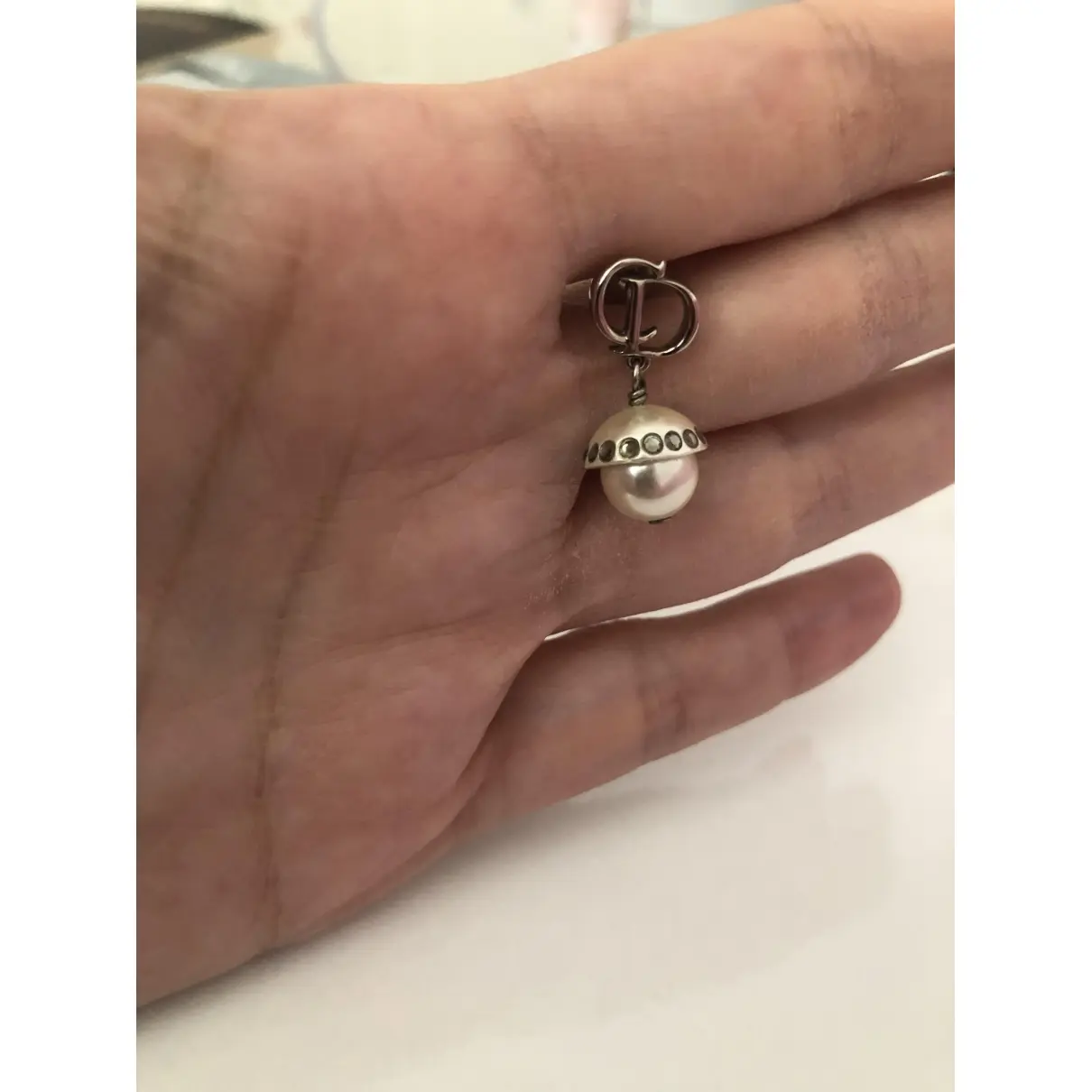 Buy Dior Perles earrings online