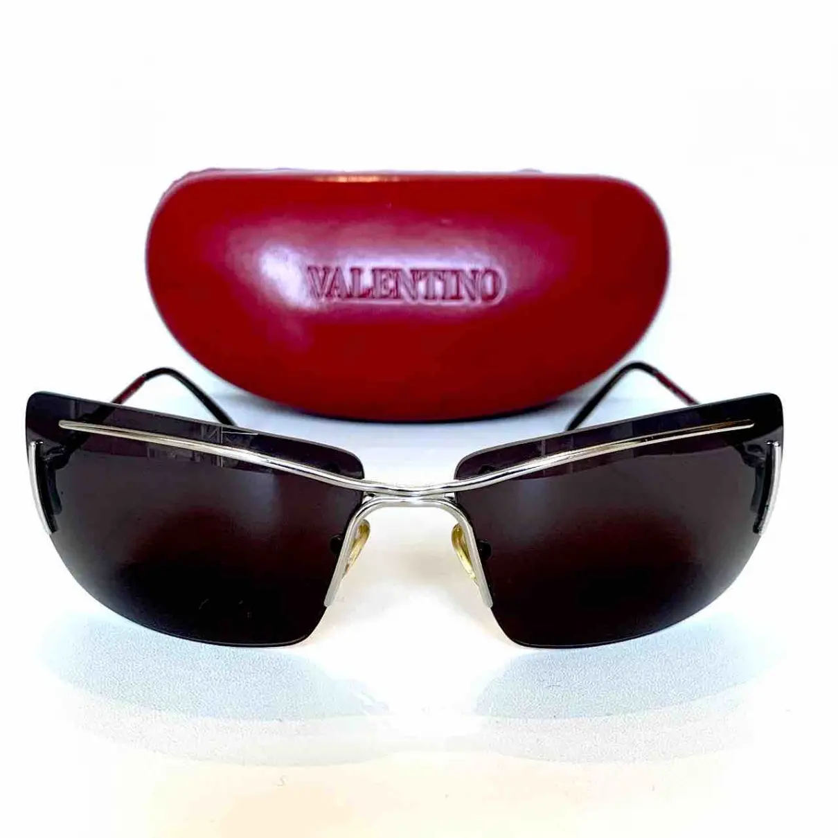 Valentino Garavani Oversized sunglasses for sale